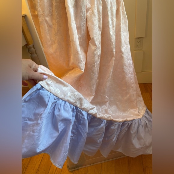 Incredible Vintage Satin Maxi Skirt Size Large - Picture 3 of 10